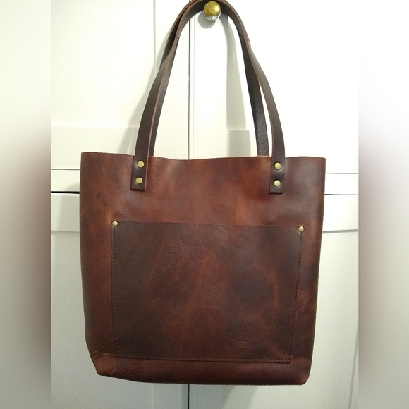 Portland Leather Handbags - NWOT PLG Lava Classic Tote